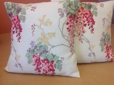 ONE HANDMADE CUSHION IN LAURA