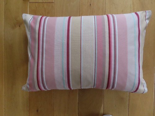 Laura ashley pretty - pretty, smart
