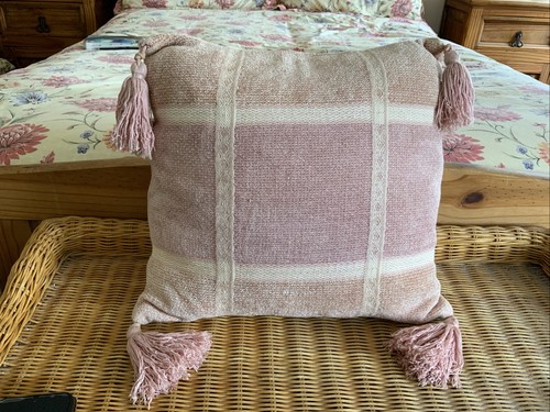 Laura ashley square cushion - laura,