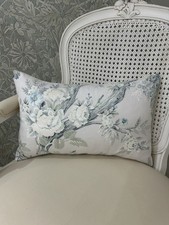 Handmade cushion in Laura